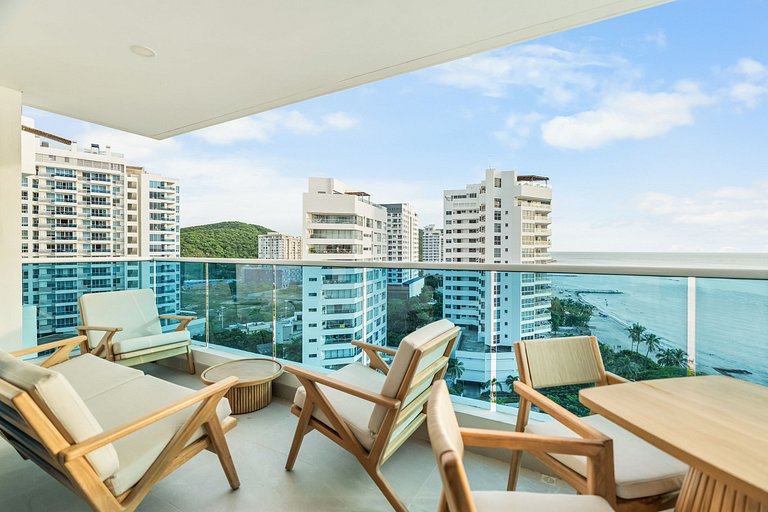 3 BDRM Luxury Sea View Apt, Pool & Beach Club