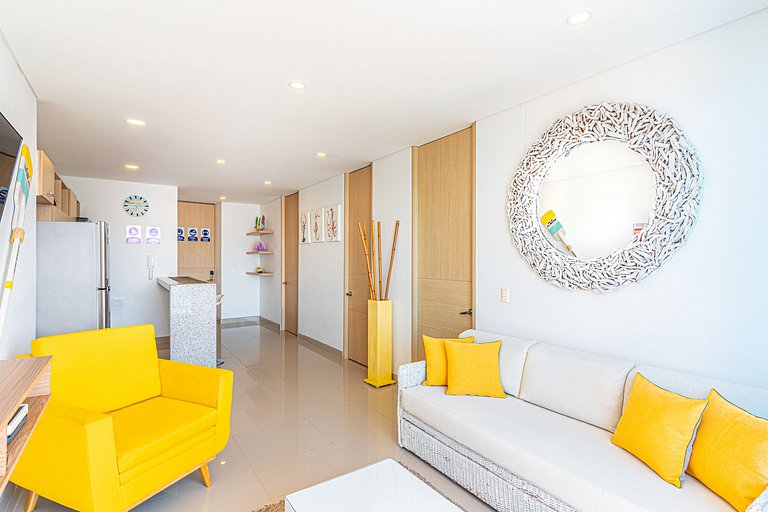 Premium 2 BDRM Condo Ocean view, Pool & Beach Club