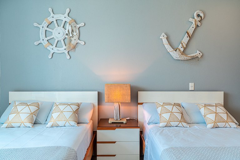 Luxury Wide Condo Salguero 2BRD Pool & Beach Club