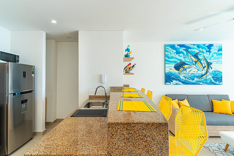 Exclusive 2 BR Nice Ocean view, Pool & Beach Club