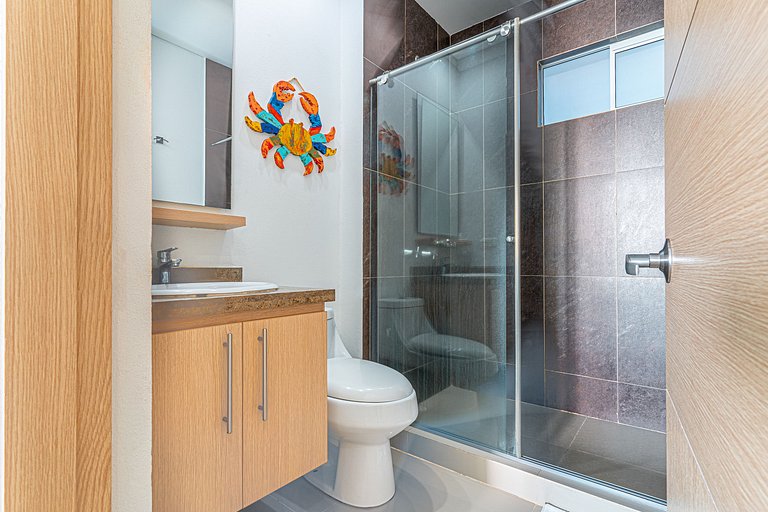 Exclusive 2 BR Nice Ocean view, Pool & Beach Club