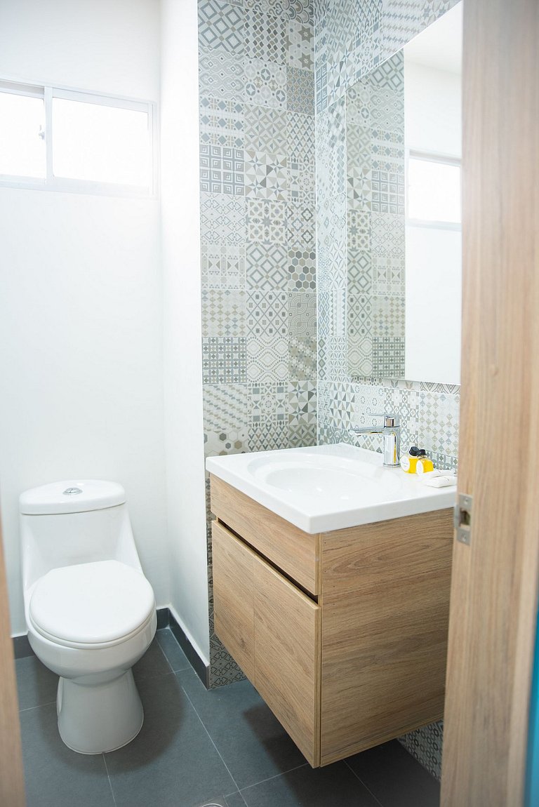 COMFY Aparment Front Rodadero Beach W/Balcony WIFI