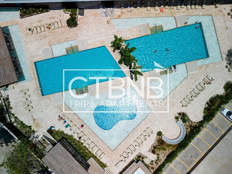 Modern Family Apartment Pool and Private Beach