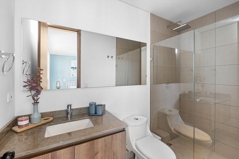 Bayview Rodadero 2 BR Top Amenities Pool & Jacuzzi