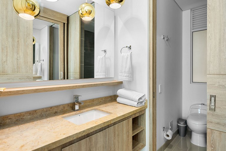 Sea View Suite Salguero Top Amenities & Beach Club