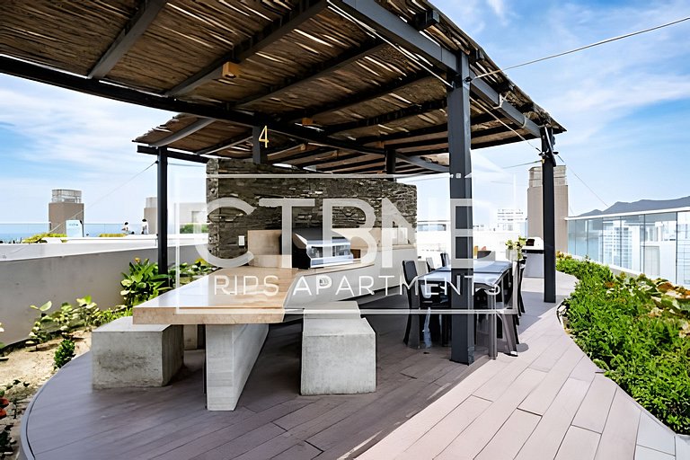 Sea View Suite Salguero Top Amenities & Beach Club