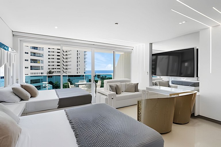 Sea View Suite Salguero Top Amenities & Beach Club