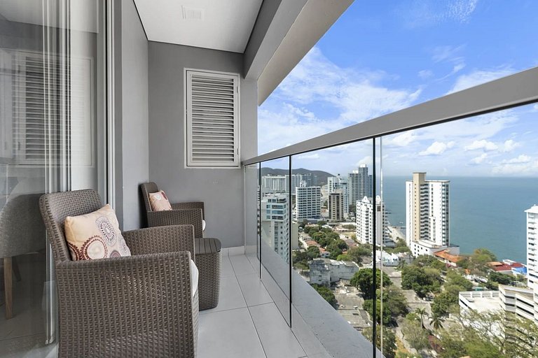 Luxury Comfy 2bdrm Ocean View Wifi Close To Beach
