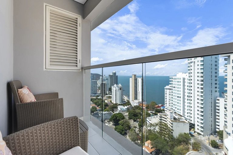 Luxury Comfy 2bdrm Ocean View Wifi Close To Beach