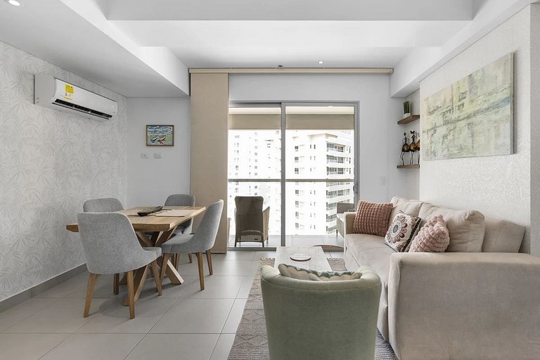 Luxury Comfy 2bdrm Ocean View Wifi Close To Beach