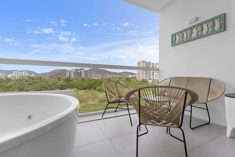 Suite With Jacuzzi Sea View Close To Irotama Beach