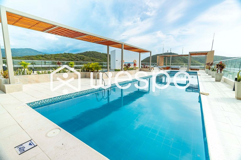 Luxury Suite Salguero Pool-Jacuzzi-Gym & Coworking