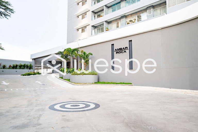 Bay View Rodadero 2 BDR Best Location Modern Condo