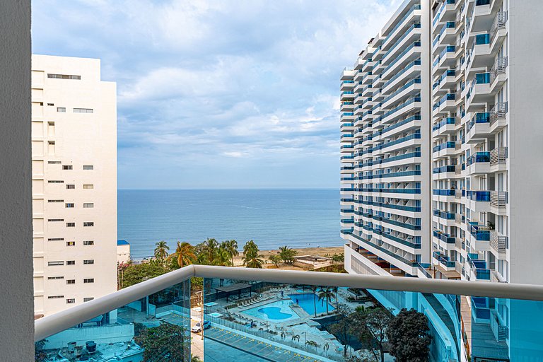 Exclusive Condo 2BR Ocean View, Pool & Beach Club